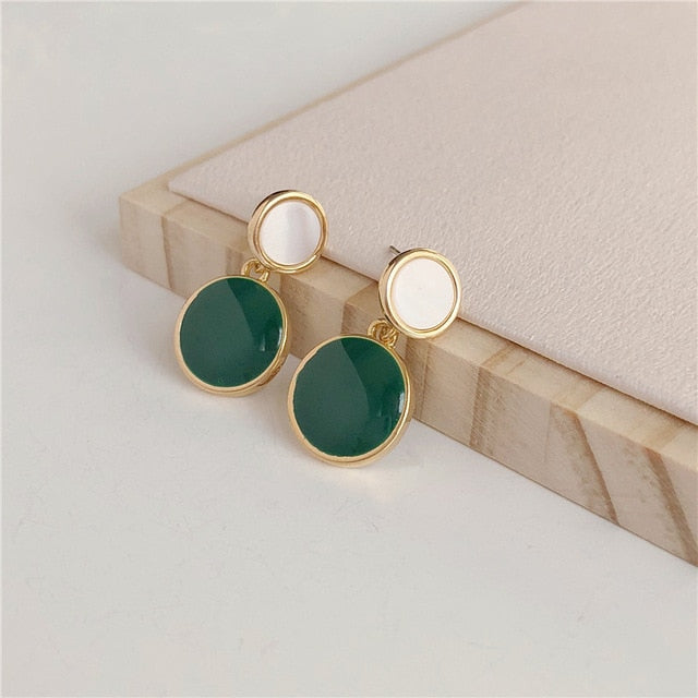 Vintage Earrings - e080lv